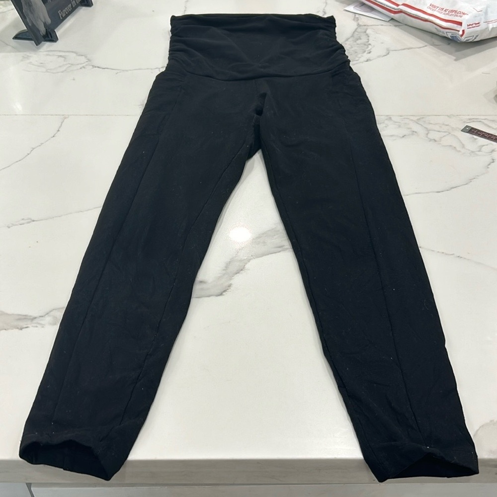 Maternity Black Leggings with Pockets. Size‎ S